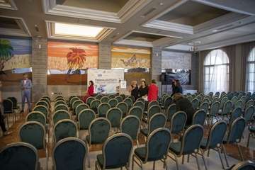 Los farmaceúticos de Las Palmas reconocen a las teldenses Pino Oliva y Mercedes Martín por sus 50 años de colegiada/TA.